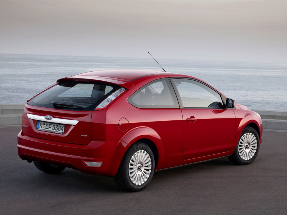 Ford Focus 2 хэтчбек