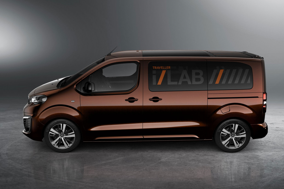 Peugeot минивэн traveller