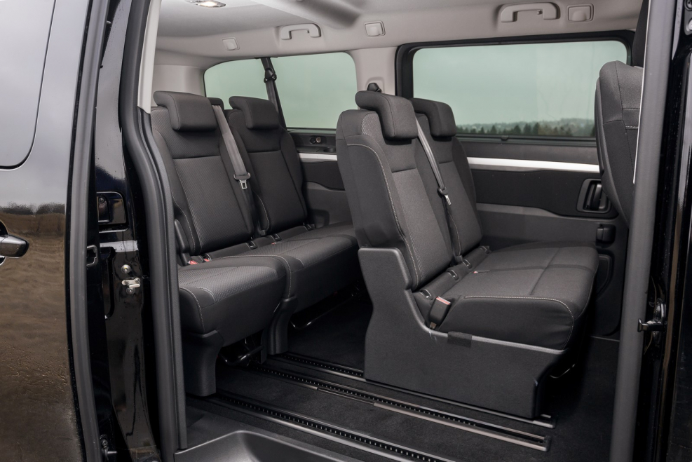 Peugeot traveller Business VIP 2021