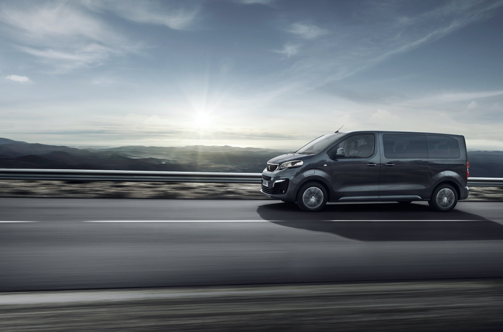 Peugeot traveller