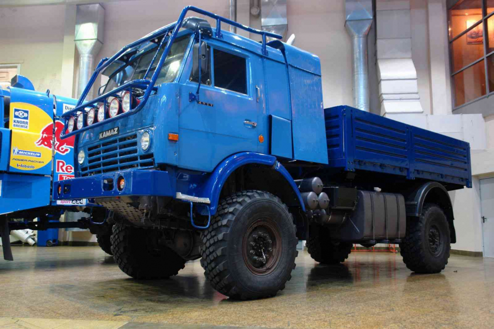КАМАЗ 6520 спецтехника