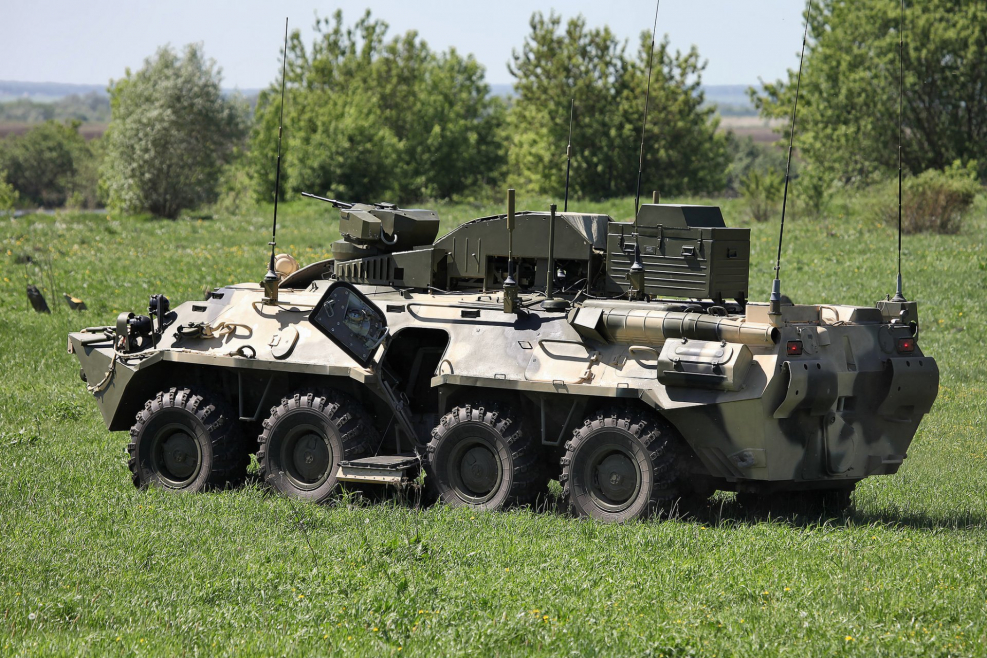 Бронетранспортер БТР-82ат