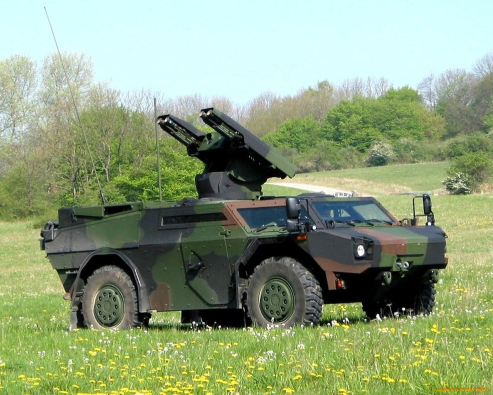 Автомобиль Fennek