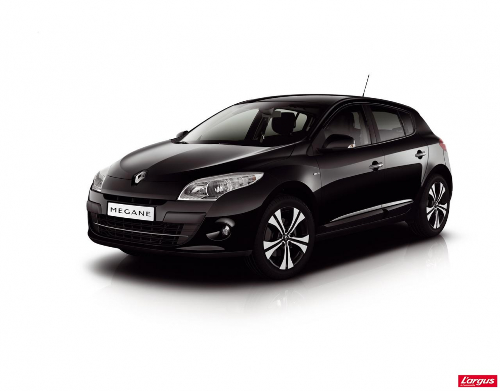 Модели рено меган. Renault Megane 3. Renault Megane III хэтчбек. Рено Меган 3 хэтчбек 2008. Рено Меган 5.