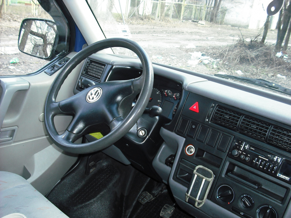 Volkswagen Transporter t4 салон