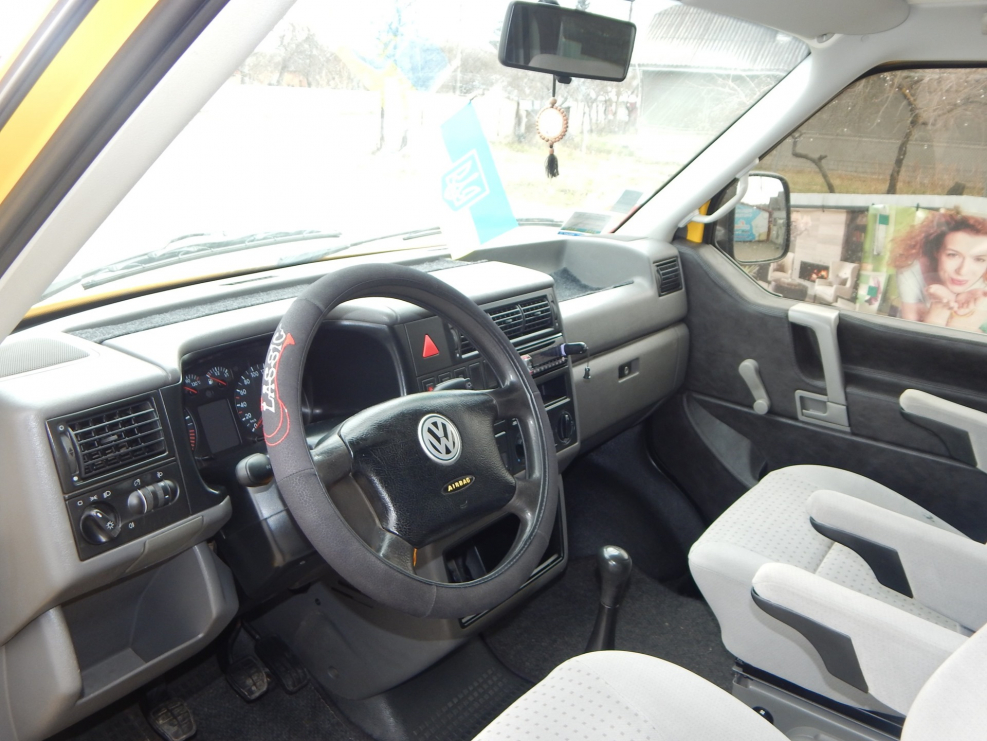 Volkswagen Caravelle t4 салон