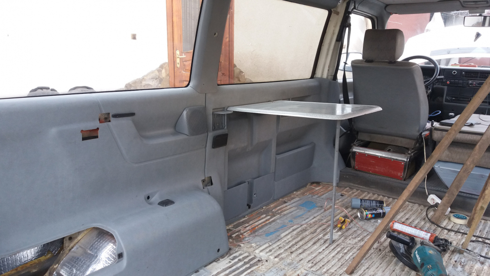 Обшивка салона Volkswagen Transporter т3