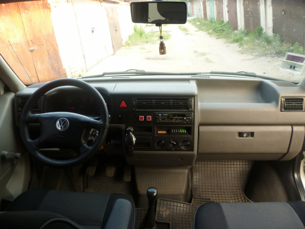 Volkswagen Transporter t4 салон