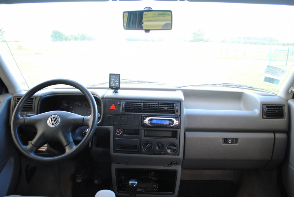 Volkswagen Transporter 2000 салон