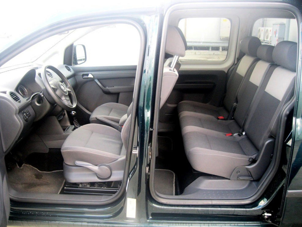 Volkswagen Caddy Maxi 7 мест