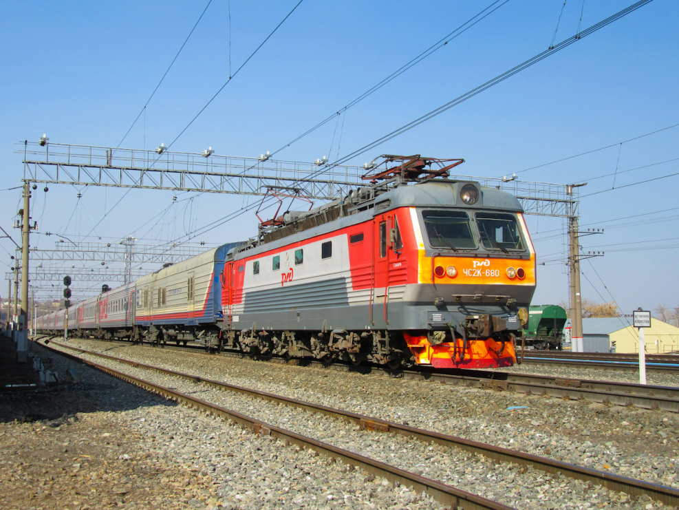 Электровоз чс2к 680