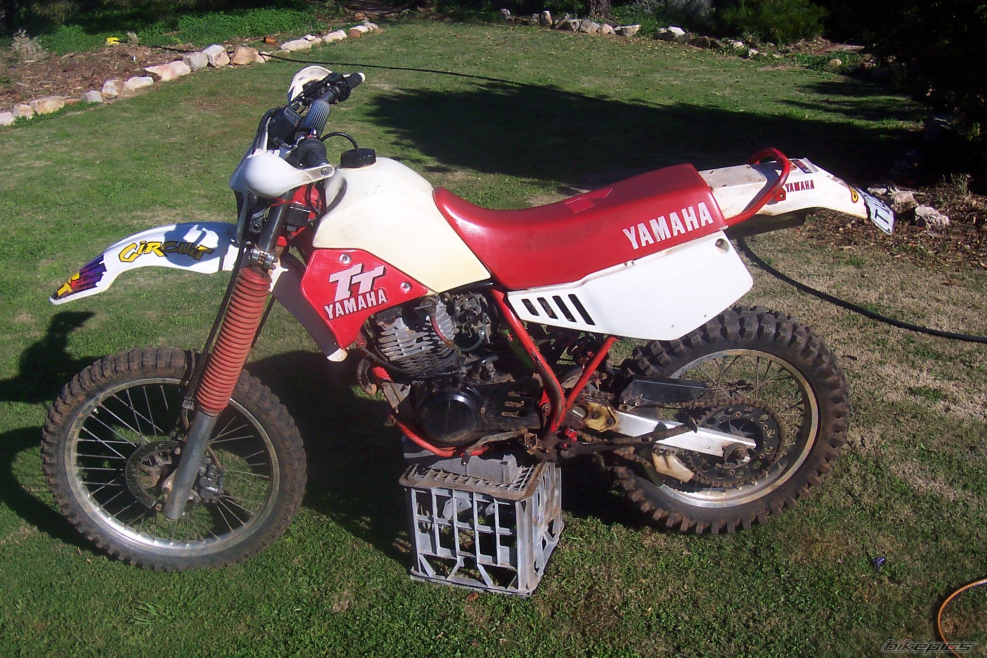 Сидение Yamaha TTR 250