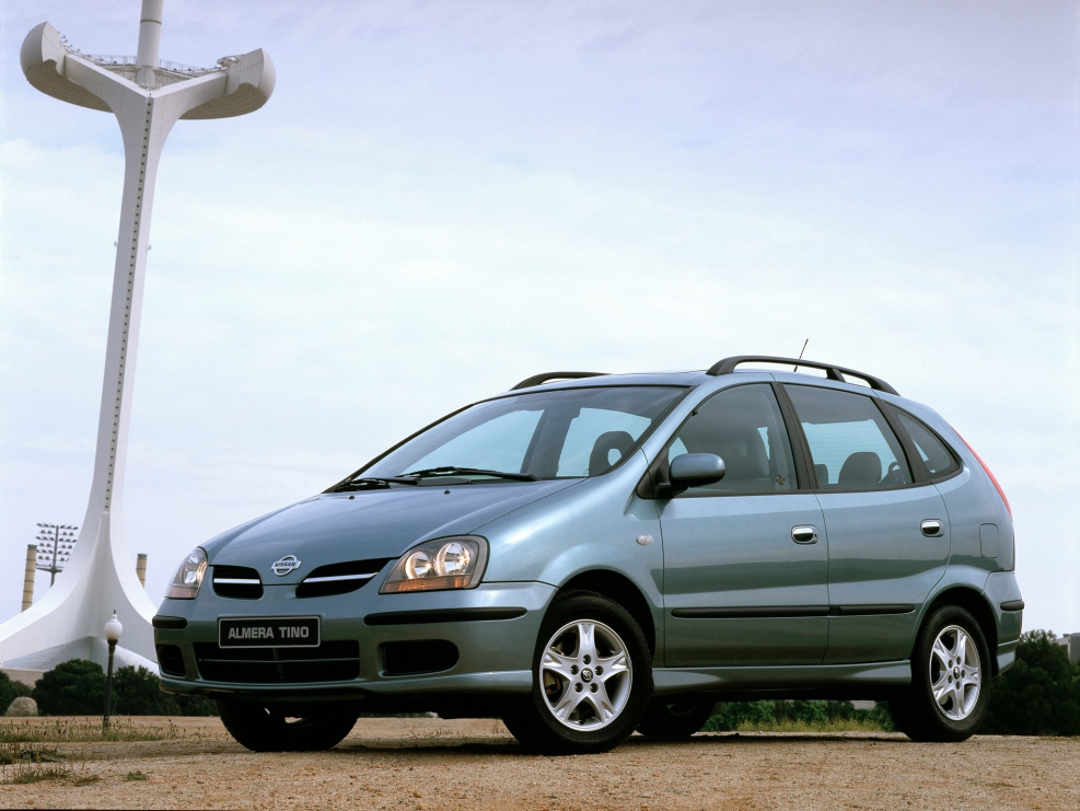 Nissan Almera Tino (v10)