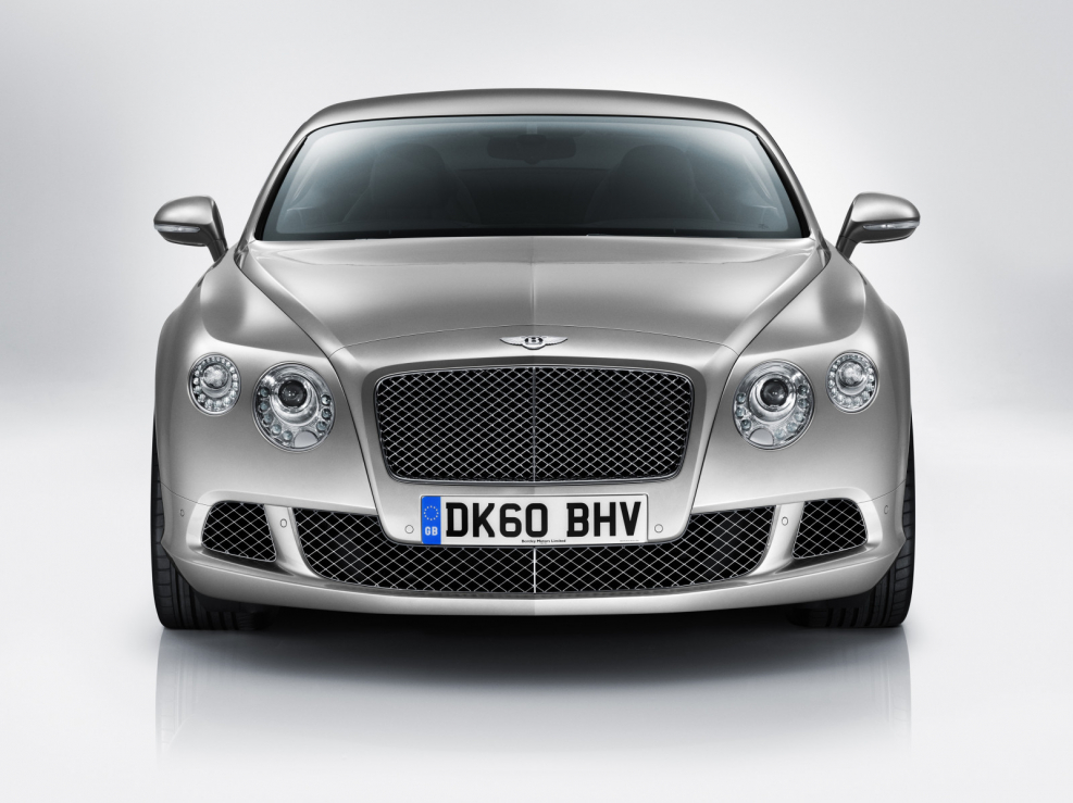 Bentley Continental gt спереди