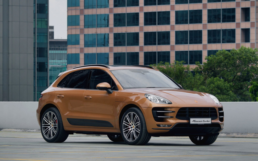 Порше кроссовер Macan