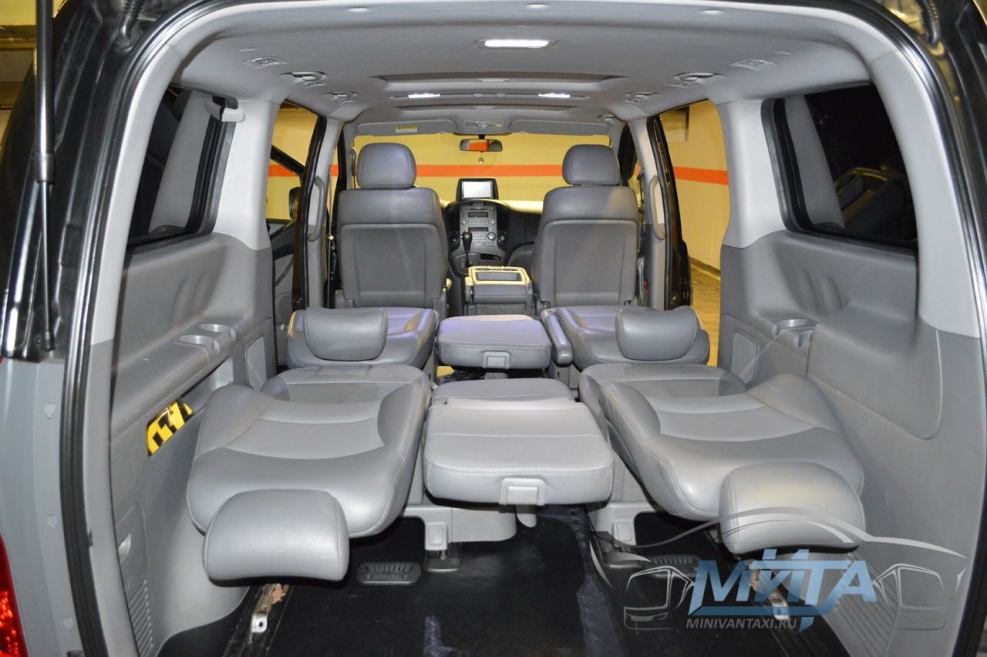 Hyundai h1 Grand Starex салон