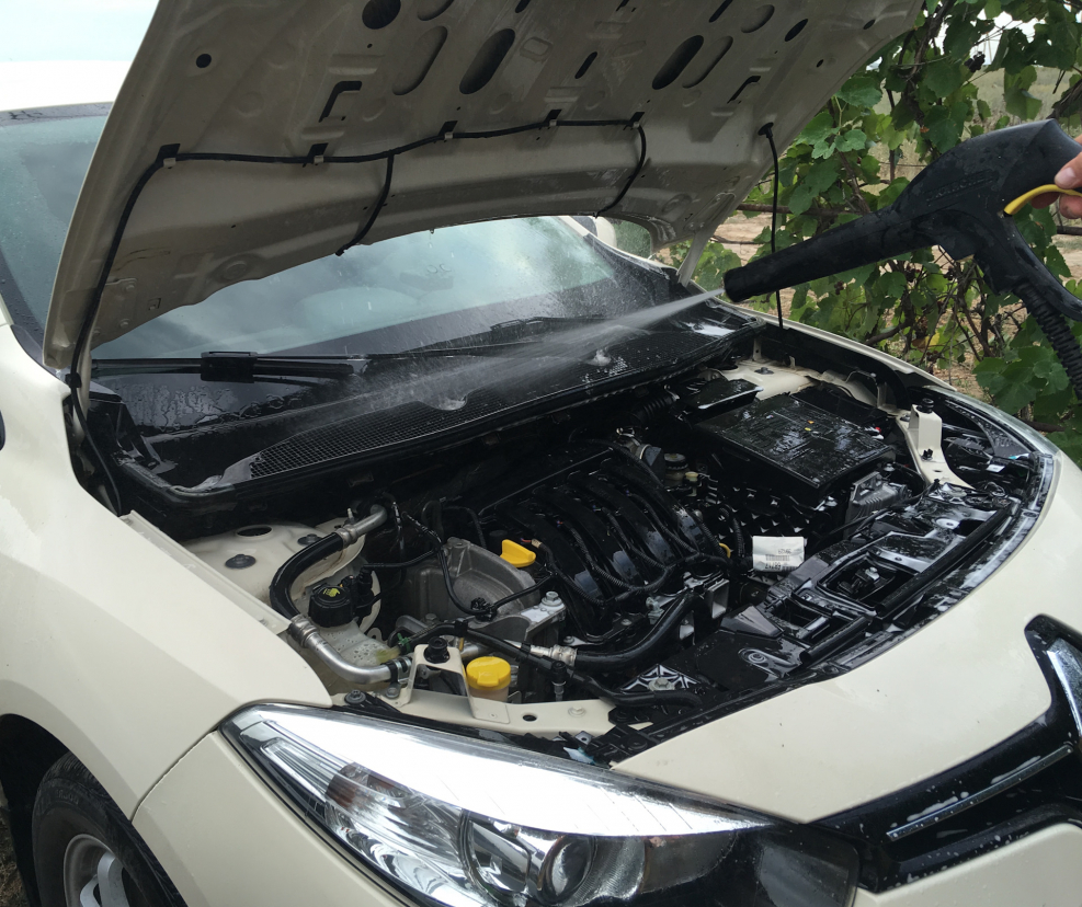 Renault Fluence под капотом