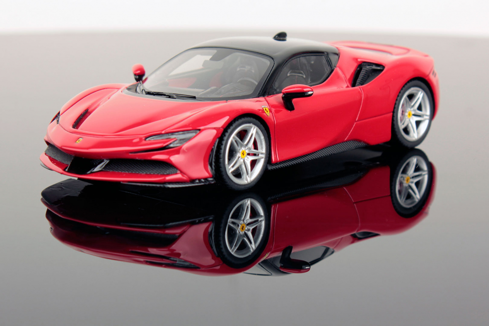 Новая Ferrari sf90