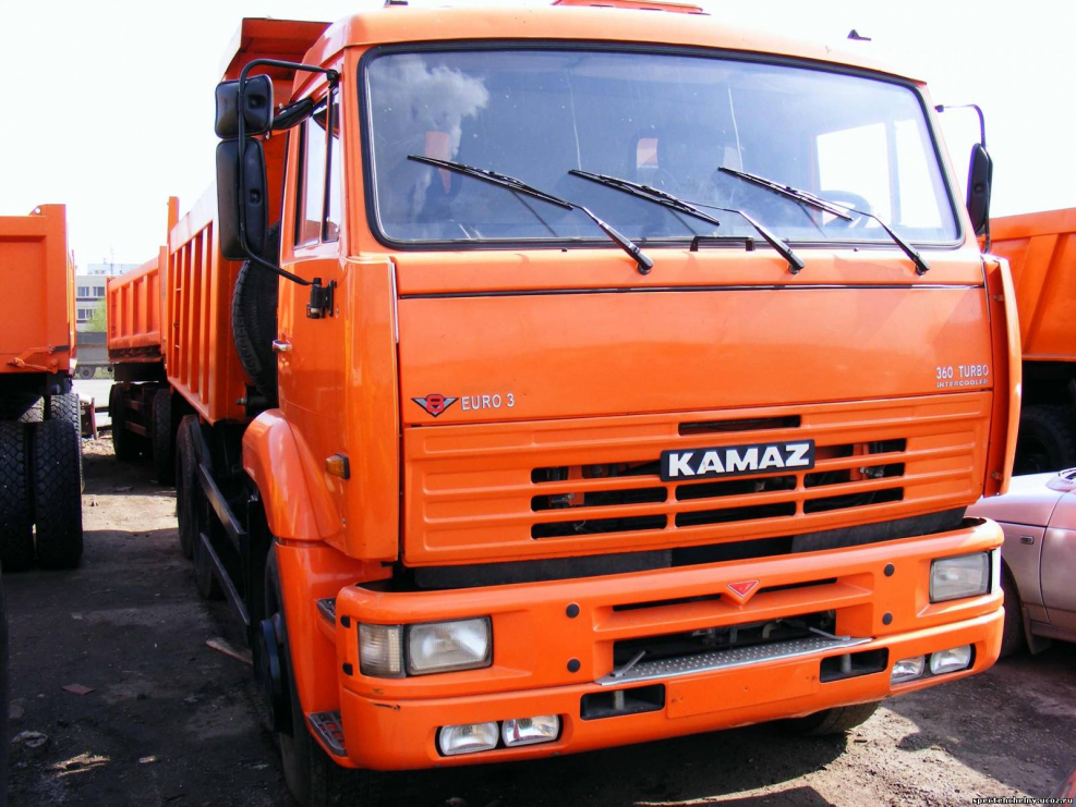 КАМАЗ 6520 самосвал синий