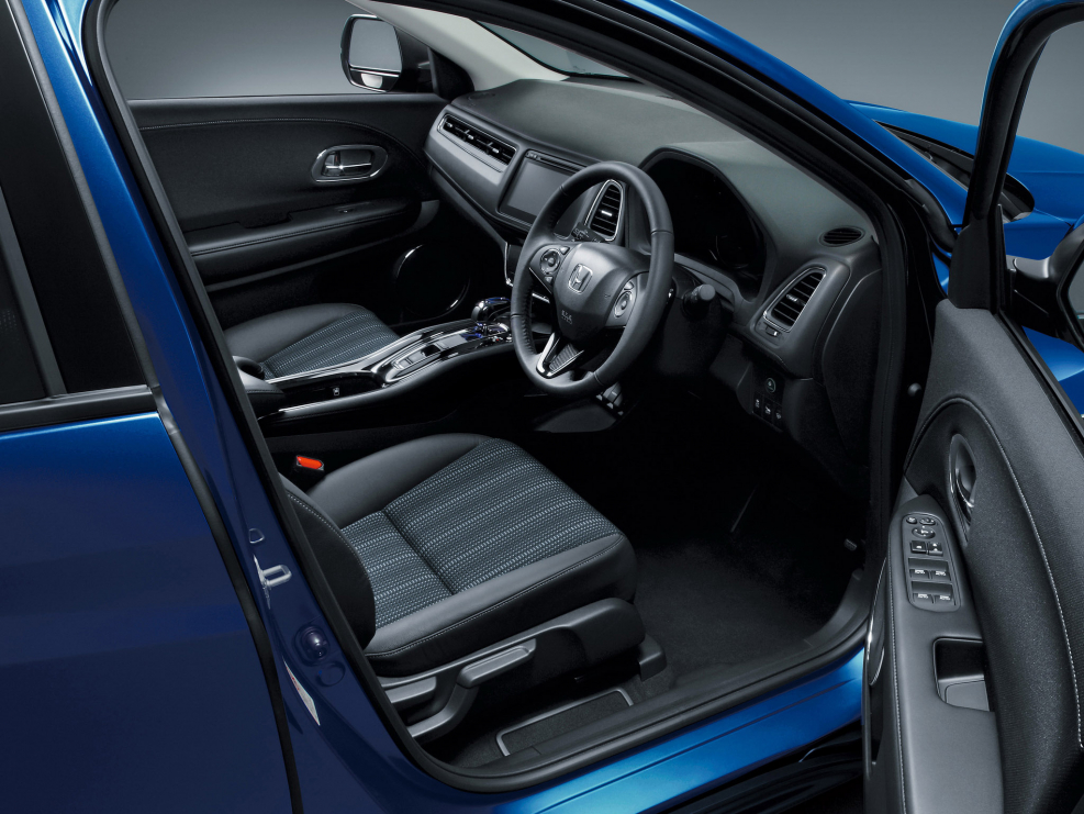 Honda Vezel Hybrid 4wd