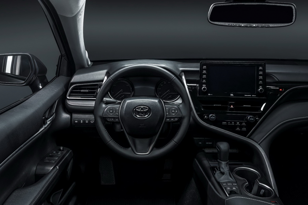 Toyota Camry 2017