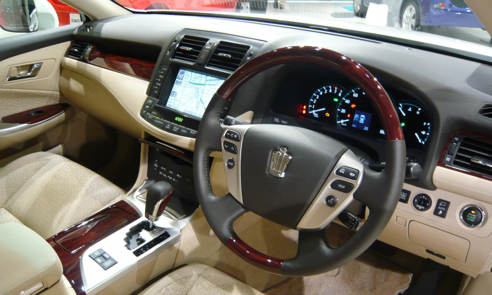 Toyota Crown 2020