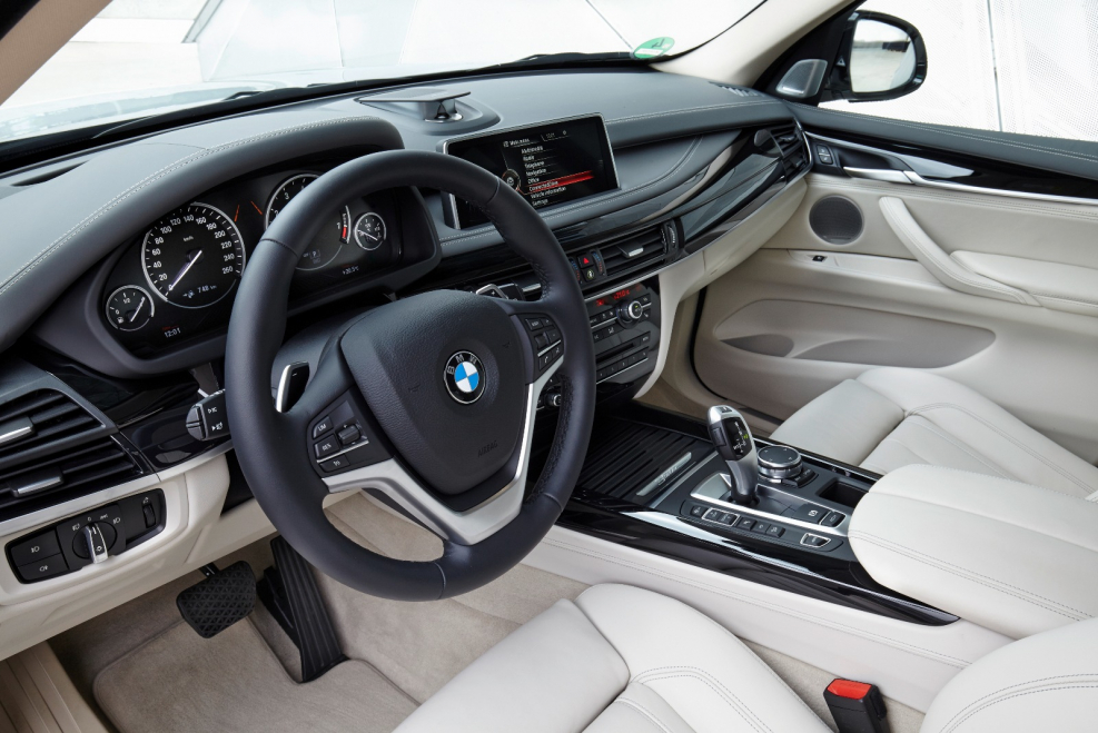 BMW x5 2017 салон
