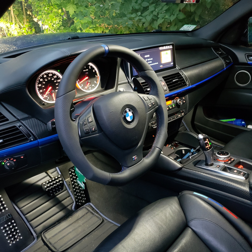 BMW m5 f10 Interior