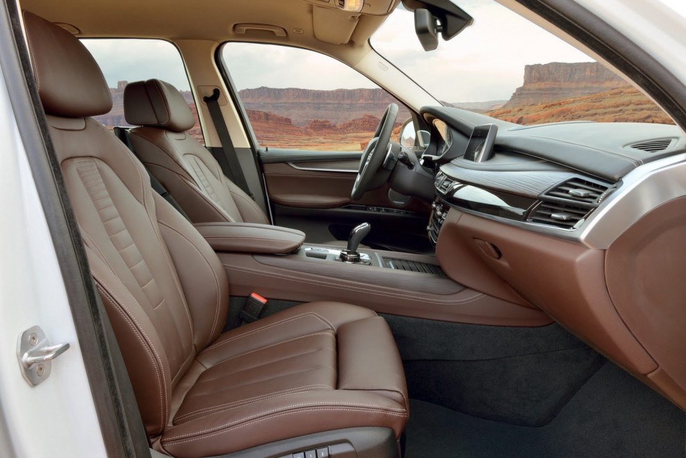 BMW x5 салон