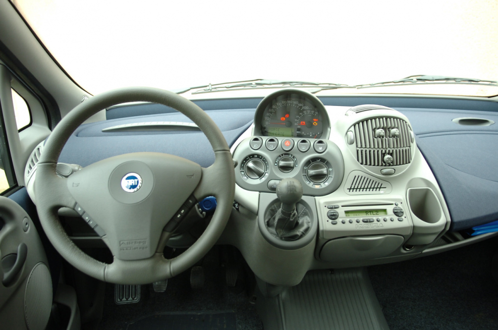 Fiat Multipla 2 салон