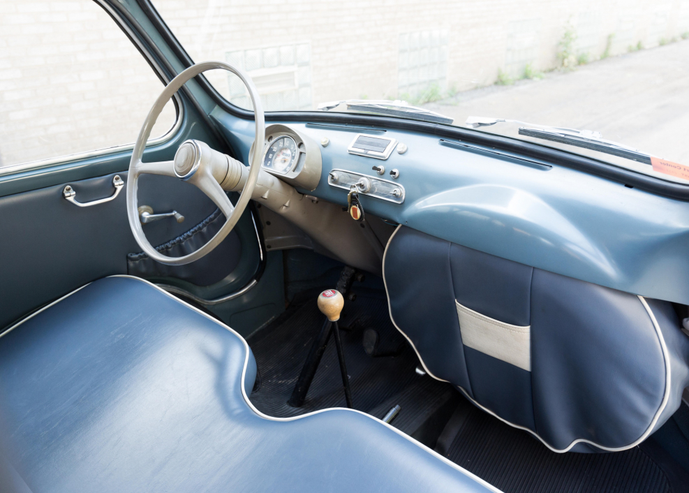 Fiat 600 салон