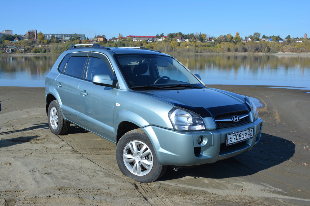 Расход туксона 2.0. Хендай Туксон 2. Хендай Туссан 2 поколения. Hyundai Tucson 2.0 2007г. Hyundai Tucson 2.0 at, 2008.