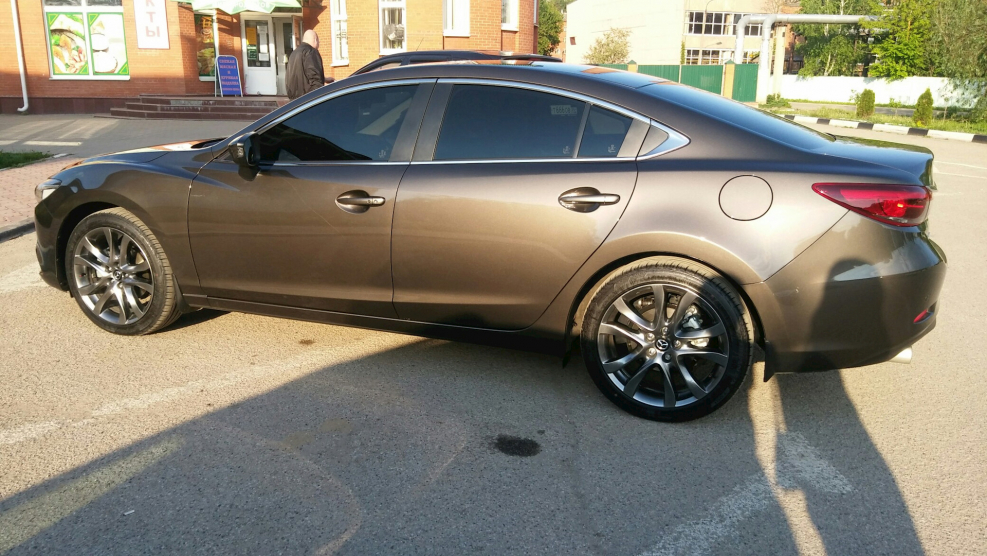 Mazda 6 коричневая