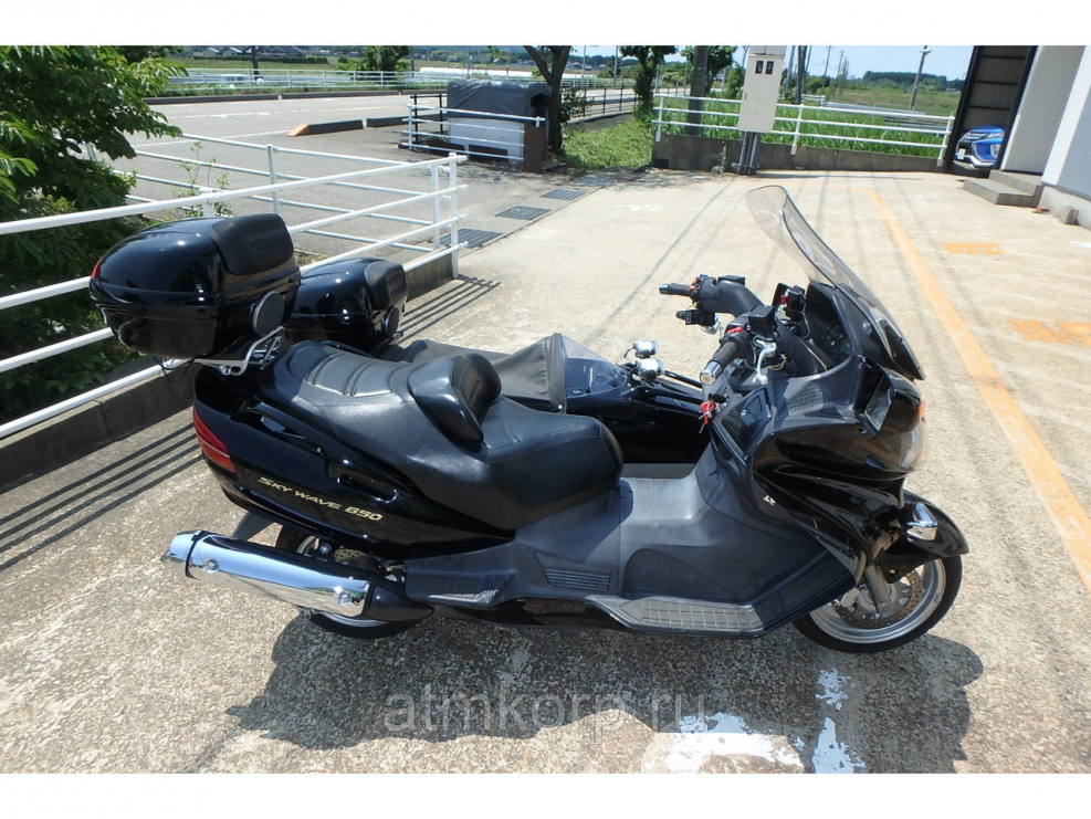 Suzuki Skywave 650