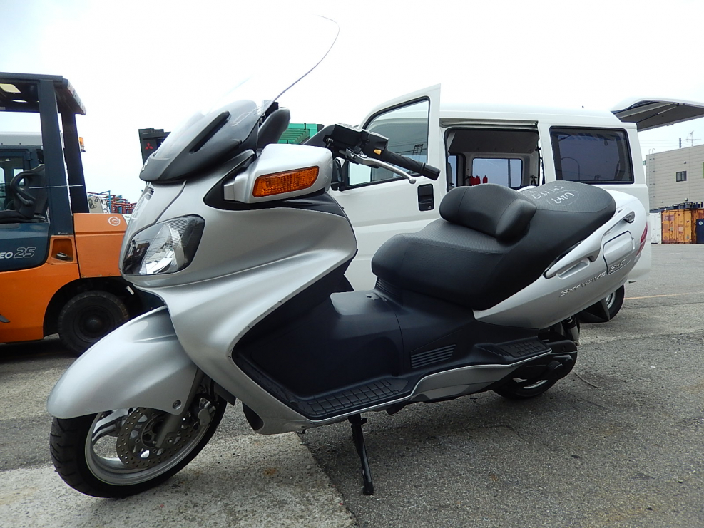 Suzuki Burgman 650