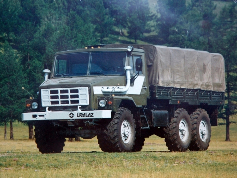 Урал 4320 армейский
