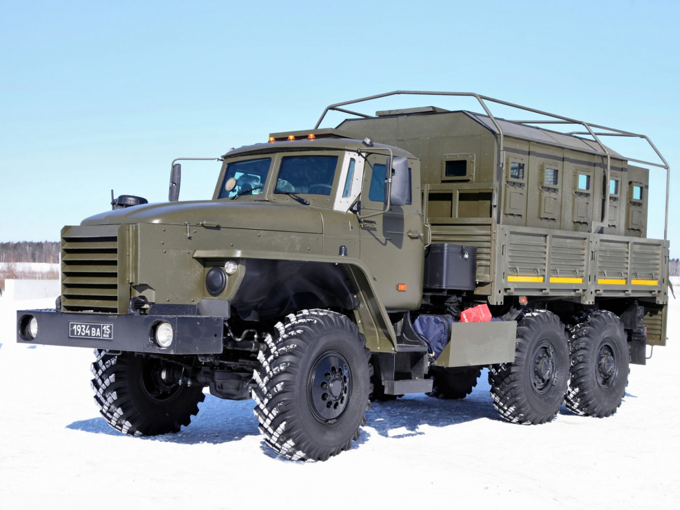 Урал 4320 военный