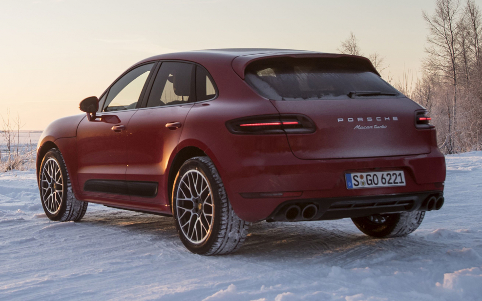 Porsche Macan Turbo 2016