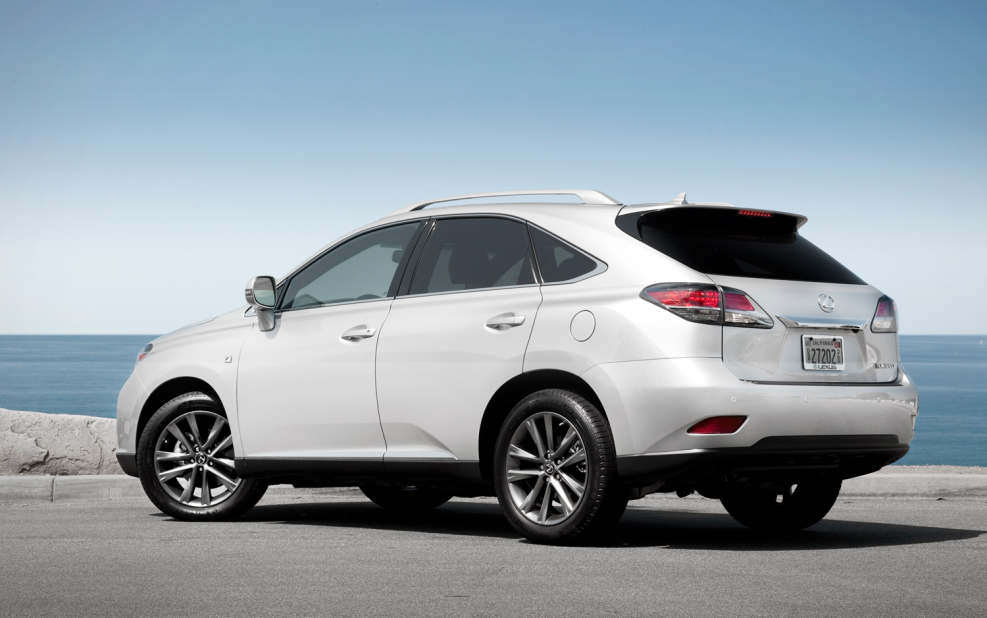 Lexus AX 350