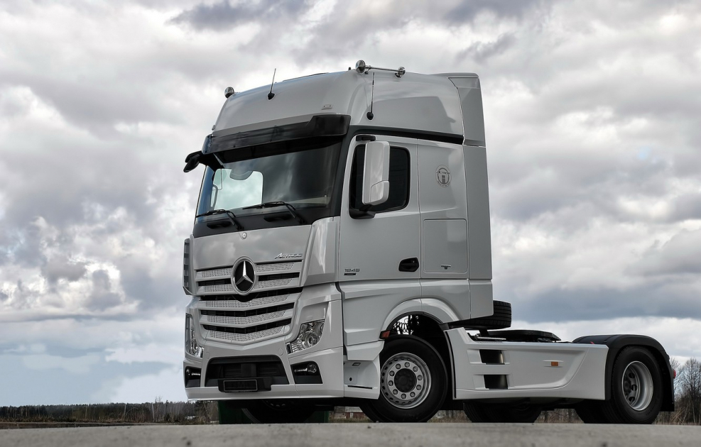 Mercedes-Benz Актрос