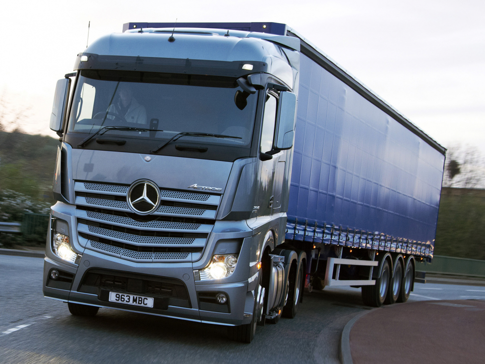 Мерседес Бенц New Actros