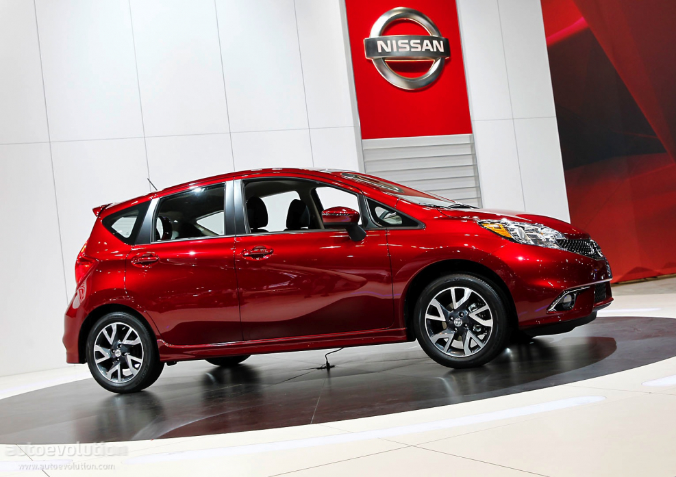 Nissan Note 2015 гибрид