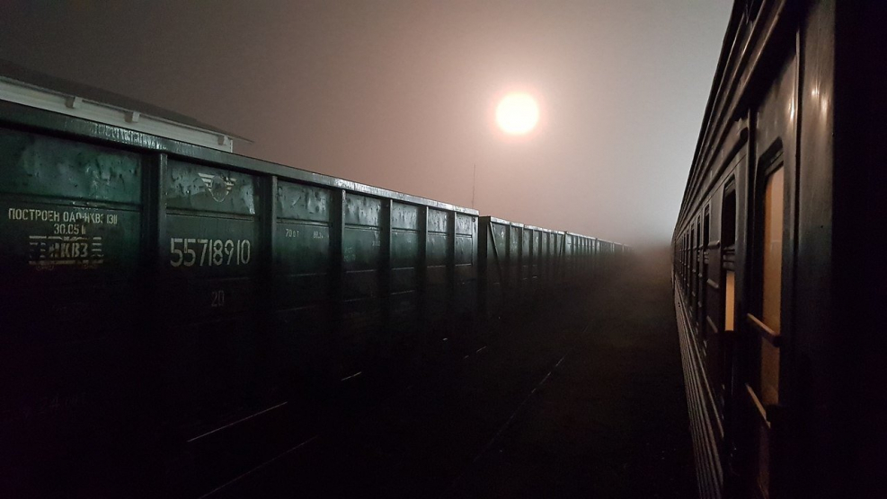 Ночной вагон в поезде