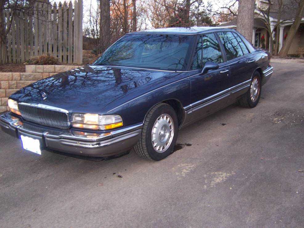 Бьюик парк Авеню 1999