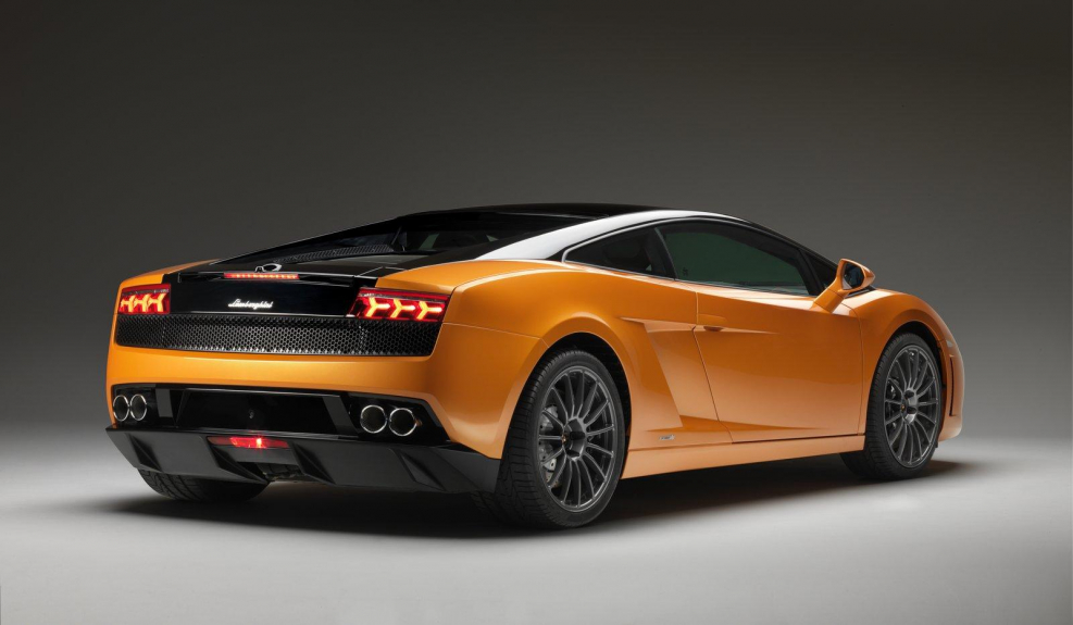 Автомобиль Lamborghini Gallardo