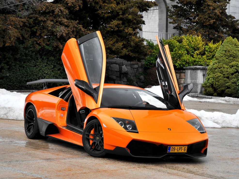 Lamborghini Murcielago lp670