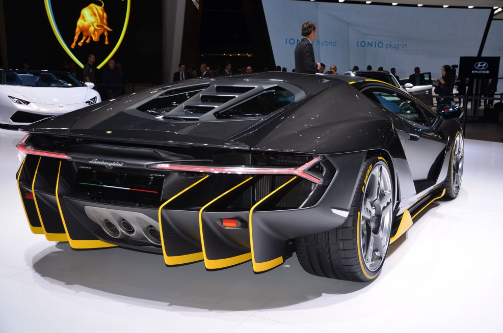 Lamborghini Lambo v12 Vision gt