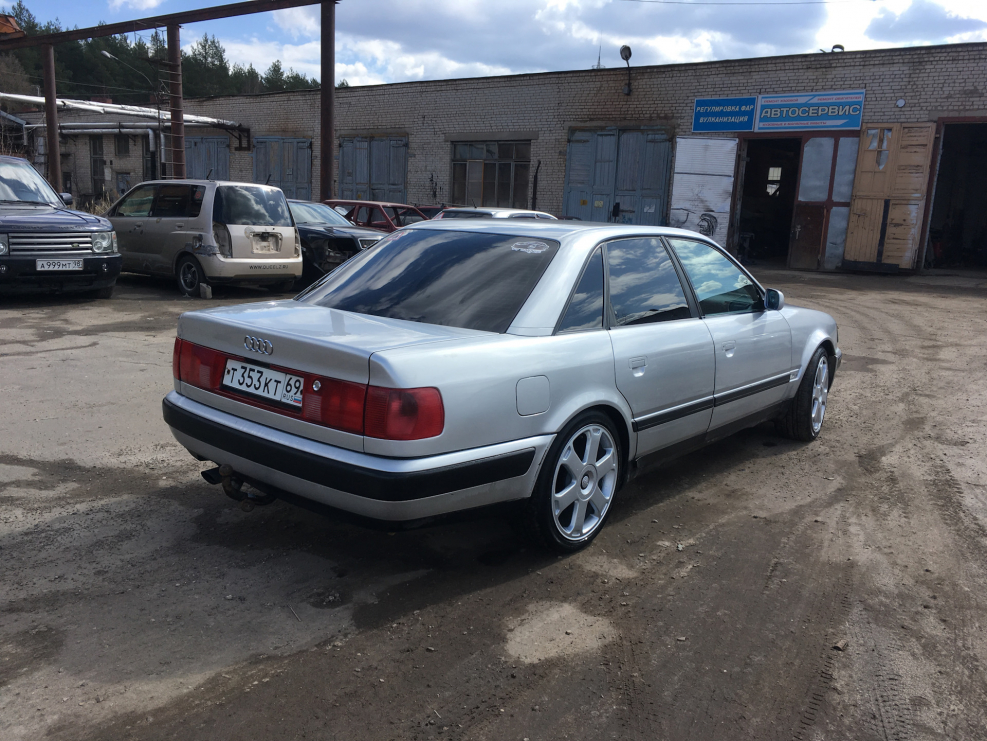 Audi 100 c4 Avus