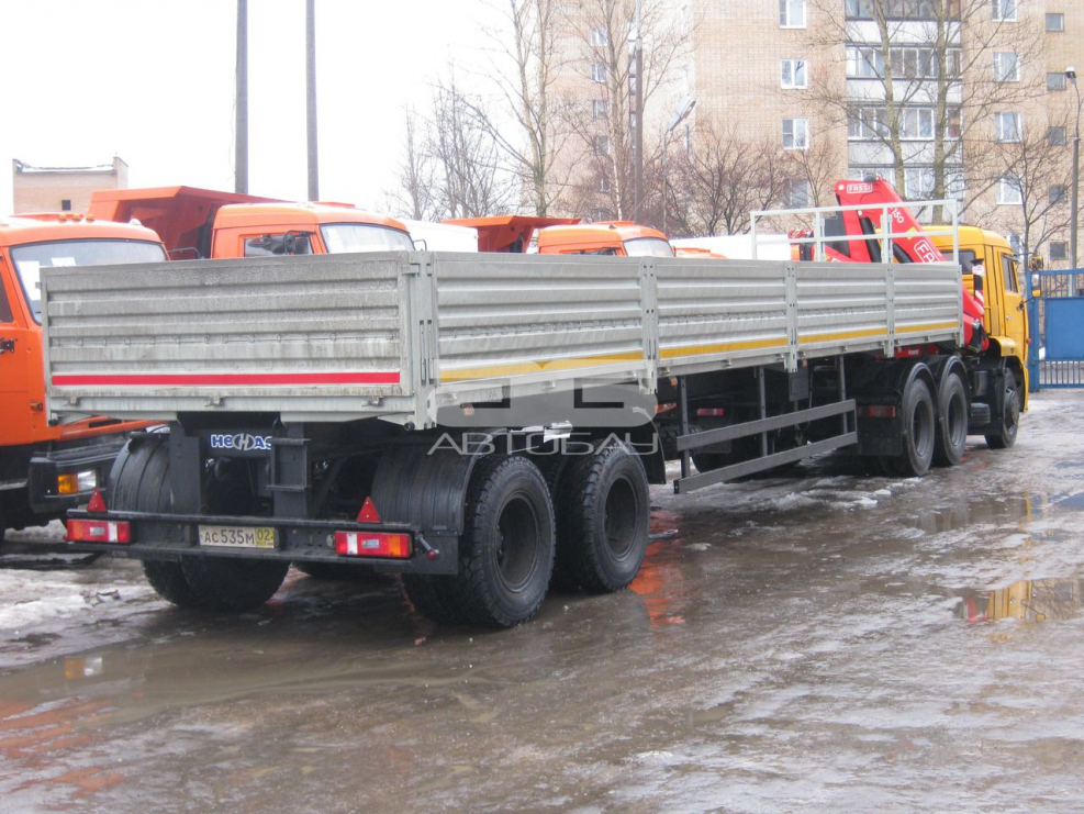 МАЗ открытый полуприцеп 13,6 м