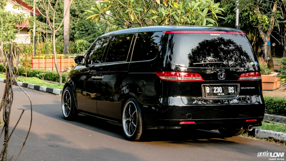 Honda Elysion 2006 Tuning